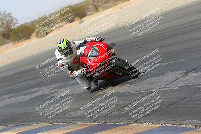 media/Mar-28-2022-Superbike Trackdays (Mon) [[b8603d0f67]]/Open Track Time/Turn 3 Inside/